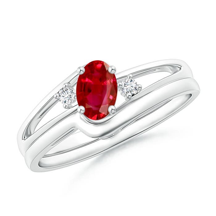 AAA - Ruby / 0.62 CT / 14 KT White Gold