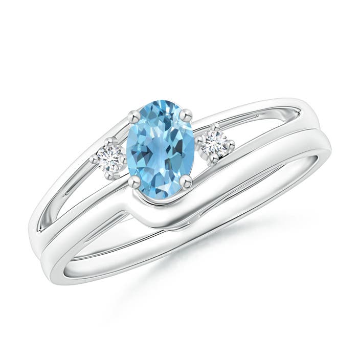 A - Swiss Blue Topaz / 0.56 CT / 14 KT White Gold