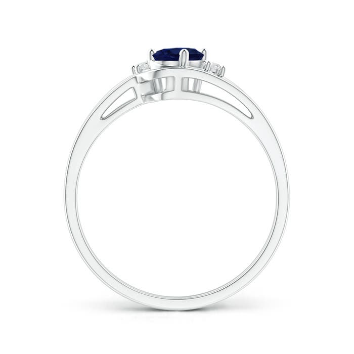 A - Blue Sapphire / 0.62 CT / 14 KT White Gold