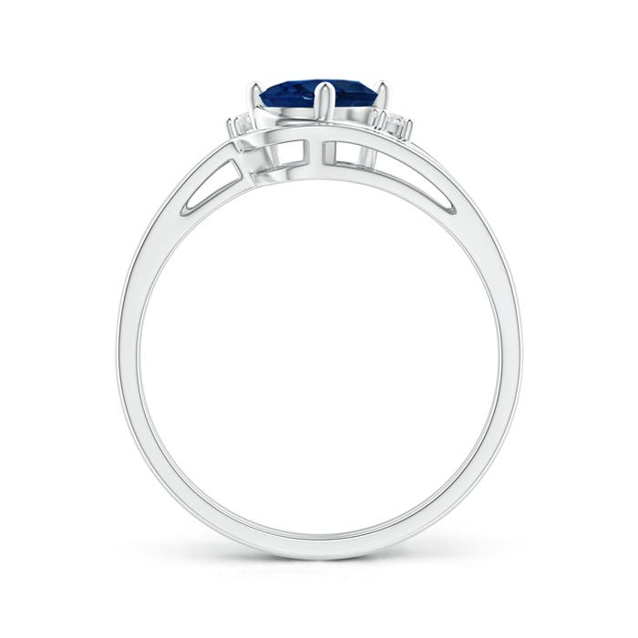 AA - Blue Sapphire / 0.88 CT / 14 KT White Gold