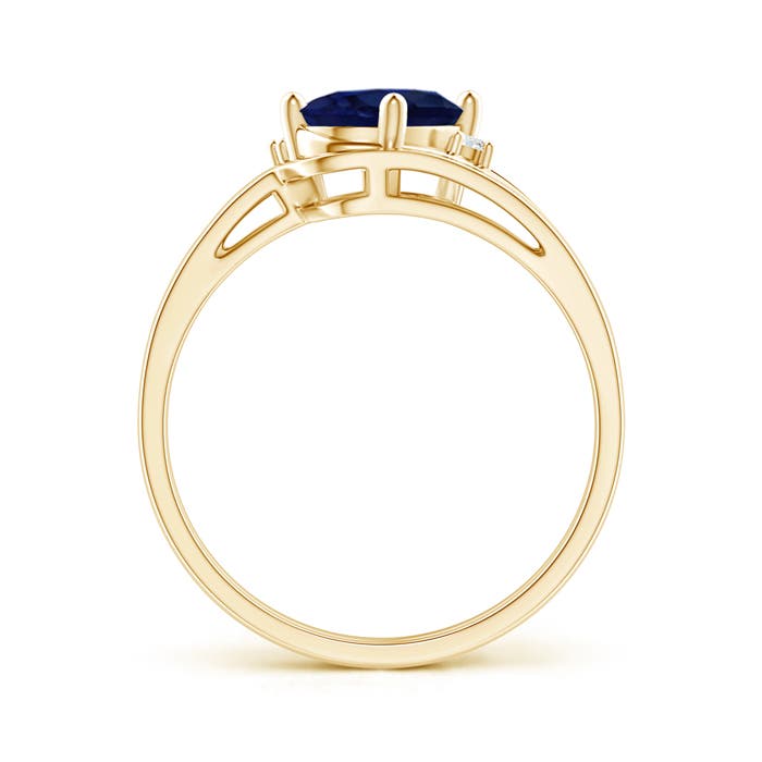 A - Blue Sapphire / 1.6 CT / 14 KT Yellow Gold