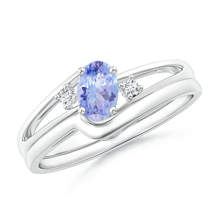 AA - Tanzanite / 0.47 CT / 14 KT White Gold