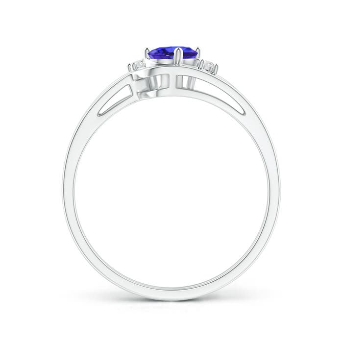 AAAA - Tanzanite / 0.47 CT / 14 KT White Gold