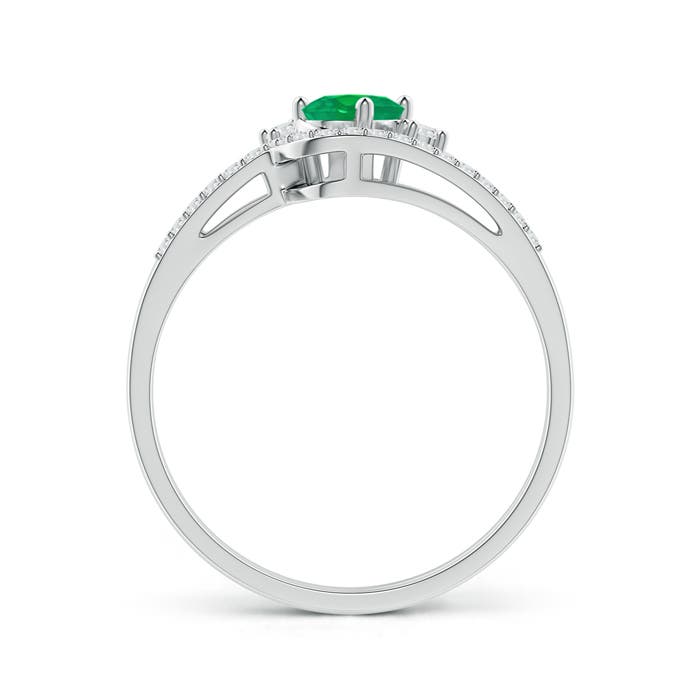 AA - Emerald / 0.53 CT / 14 KT White Gold