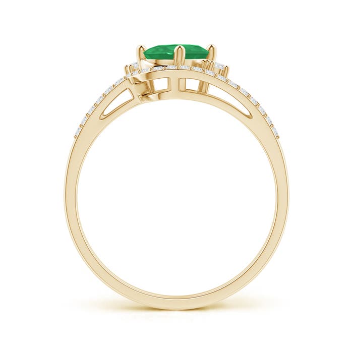 A - Emerald / 0.79 CT / 14 KT Yellow Gold