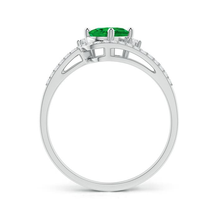 AAA - Emerald / 0.79 CT / 14 KT White Gold