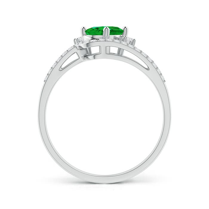 AAAA - Emerald / 0.79 CT / 14 KT White Gold