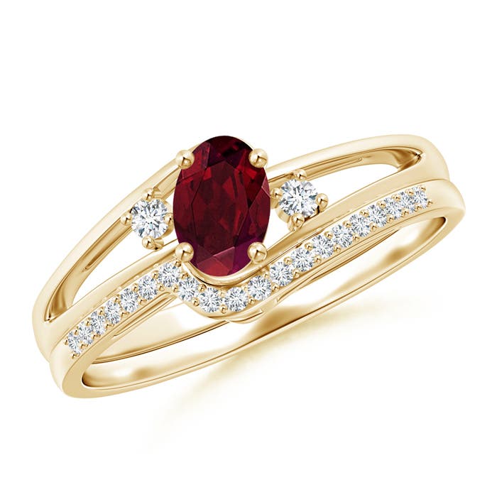 AA - Garnet / 0.68 CT / 14 KT Yellow Gold