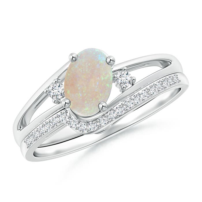 AA - Opal / 0.58 CT / 14 KT White Gold