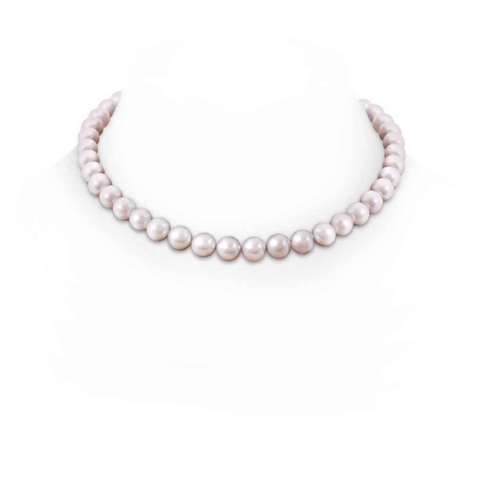 10-11mm Semi Frosted Diamond Clasp 10-11mm, 18" Classic Freshwater Pearl Necklace in Yellow Gold 